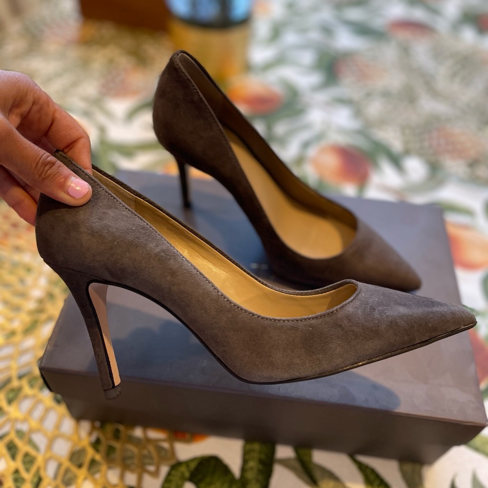 BRAND NEW Grey Suede Pumps from Ann Taylor
